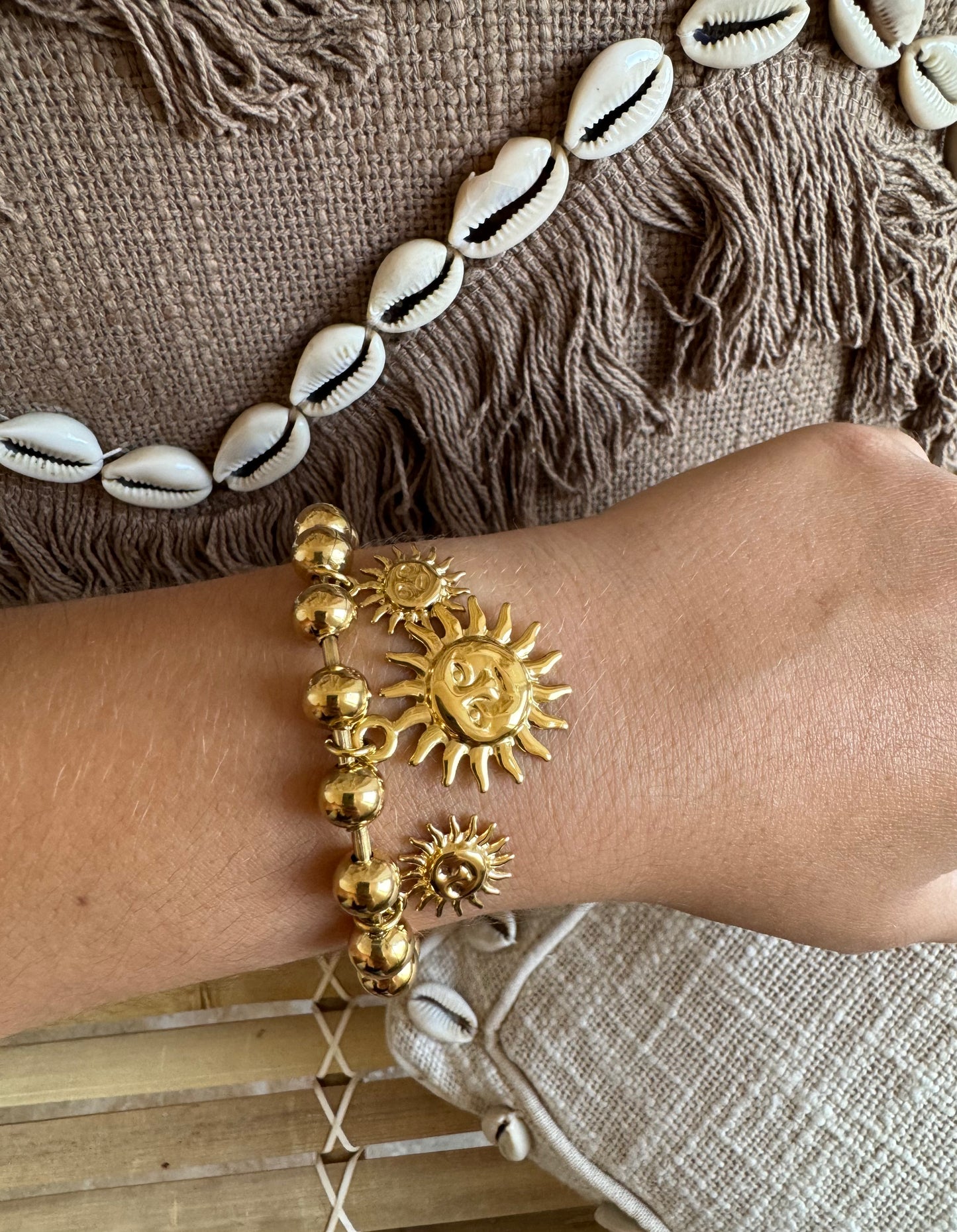 Bracelet à breloques soleil bohème