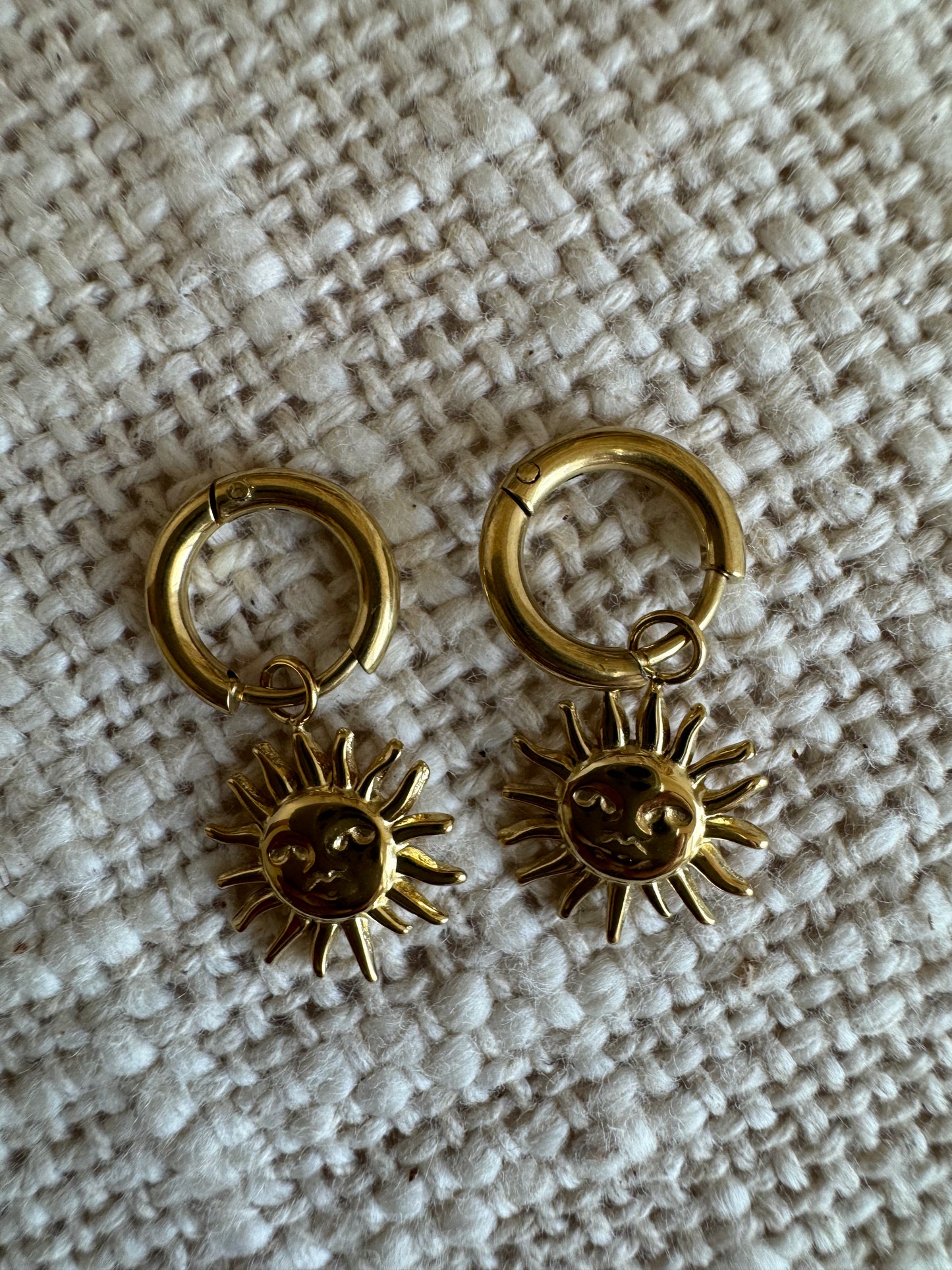 Boucles d'oreille pendentifs soleil bohème
